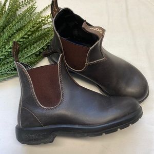 Women’s Blundstone boots